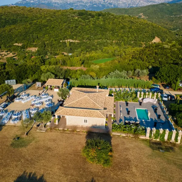 Tuscan-Romance-Wedding-in-Greece-Villa-Elenas-1